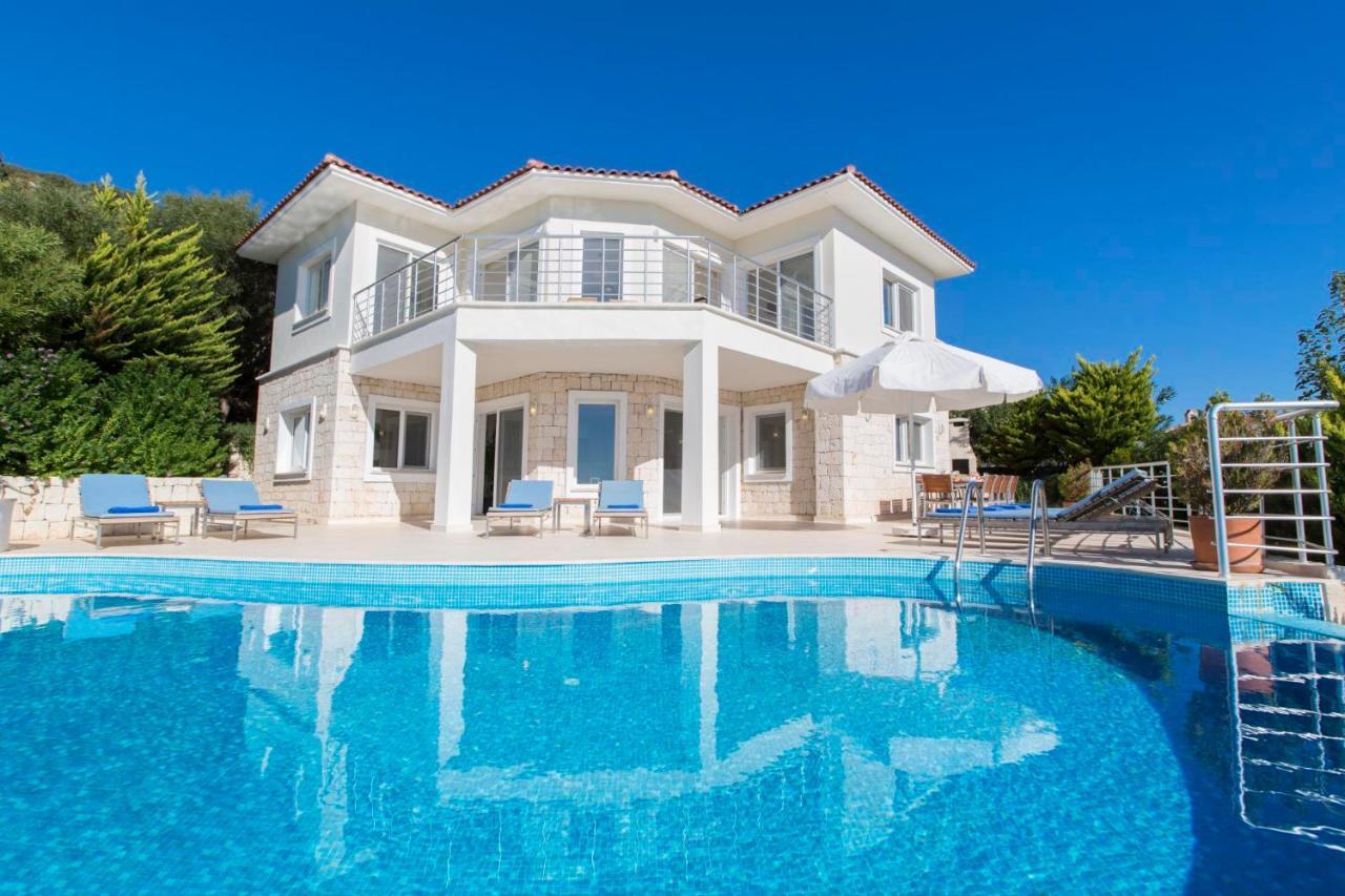 Iskenderun Villa Sleeps 10 With Pool And Air Con Yenikoy  Екстериор снимка